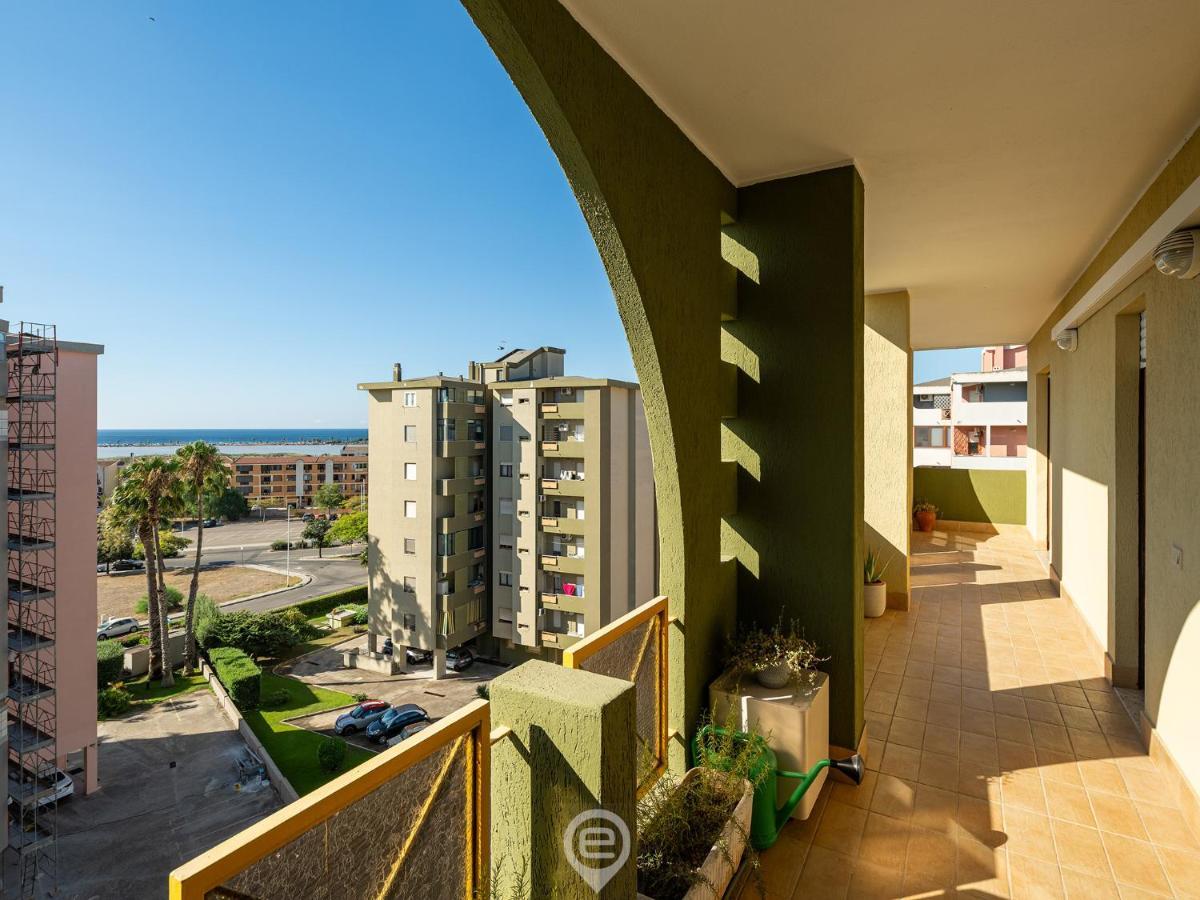 Sunset Oasis Apartment